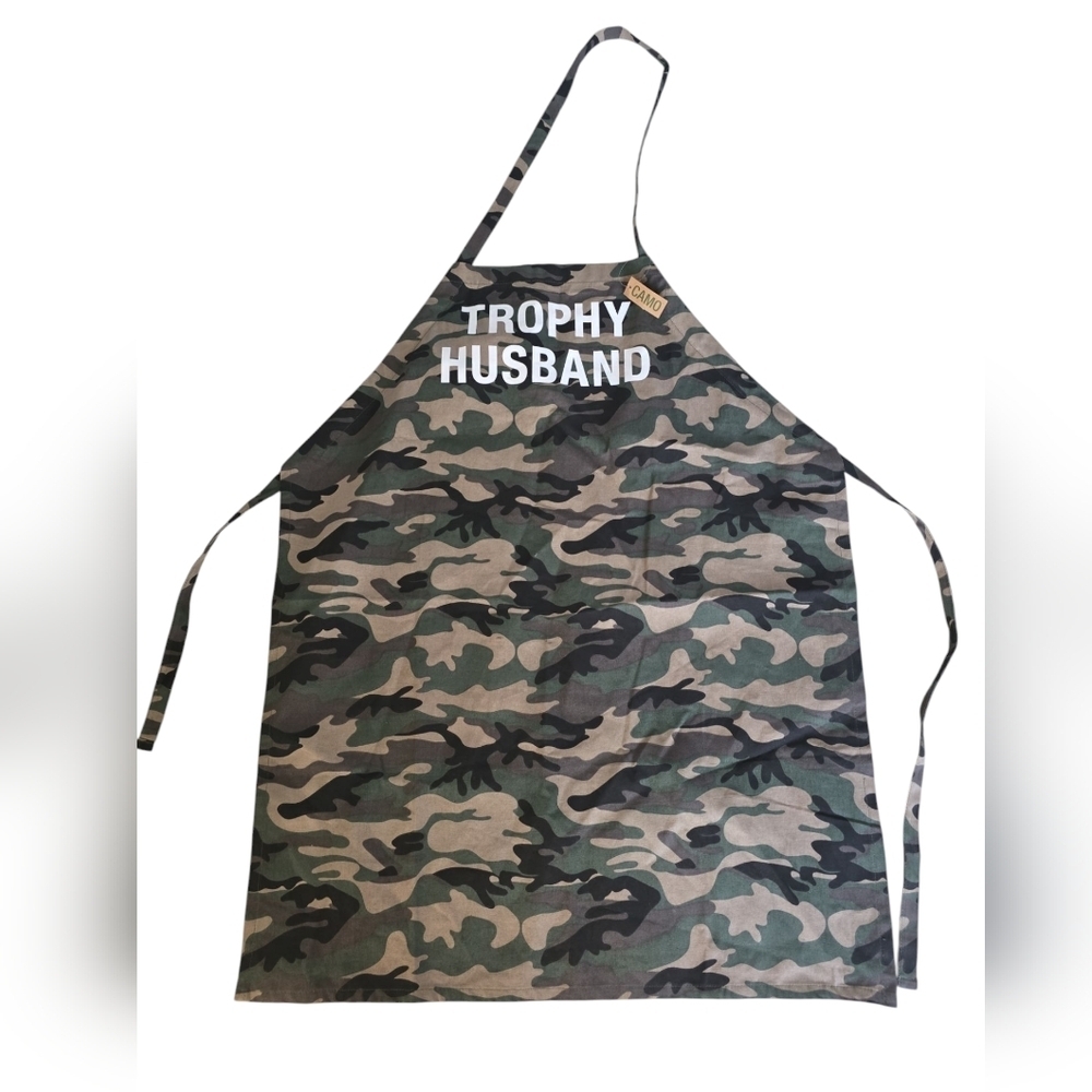 Camo 'Trophy Husband' Apron